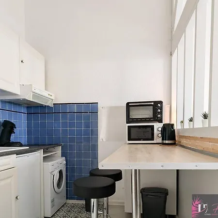 Confortable A Avec Balcon - Fr-1-825-68 *