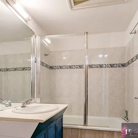 Apartman Confortable A Avec Balcon - Fr-1-825-68 La Rochelle